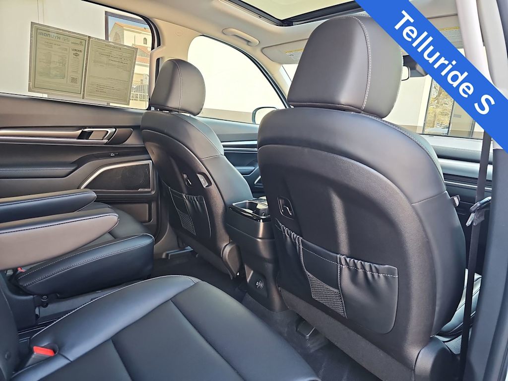 Thumbnail: 2025 Kia Telluride - 13