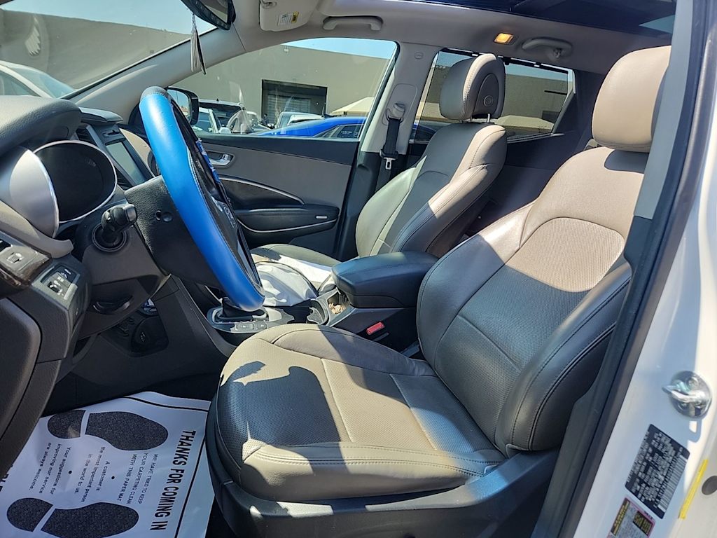 Thumbnail: 2017 Hyundai Santa Fe - 7