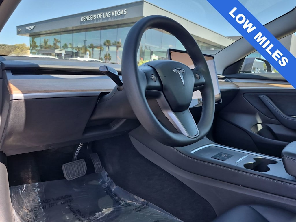 Thumbnail: 2023 Tesla Model 3 - 2