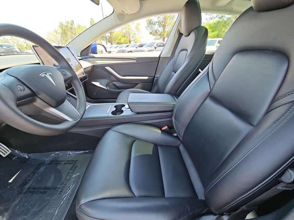 Thumbnail: 2022 Tesla Model 3 - 9