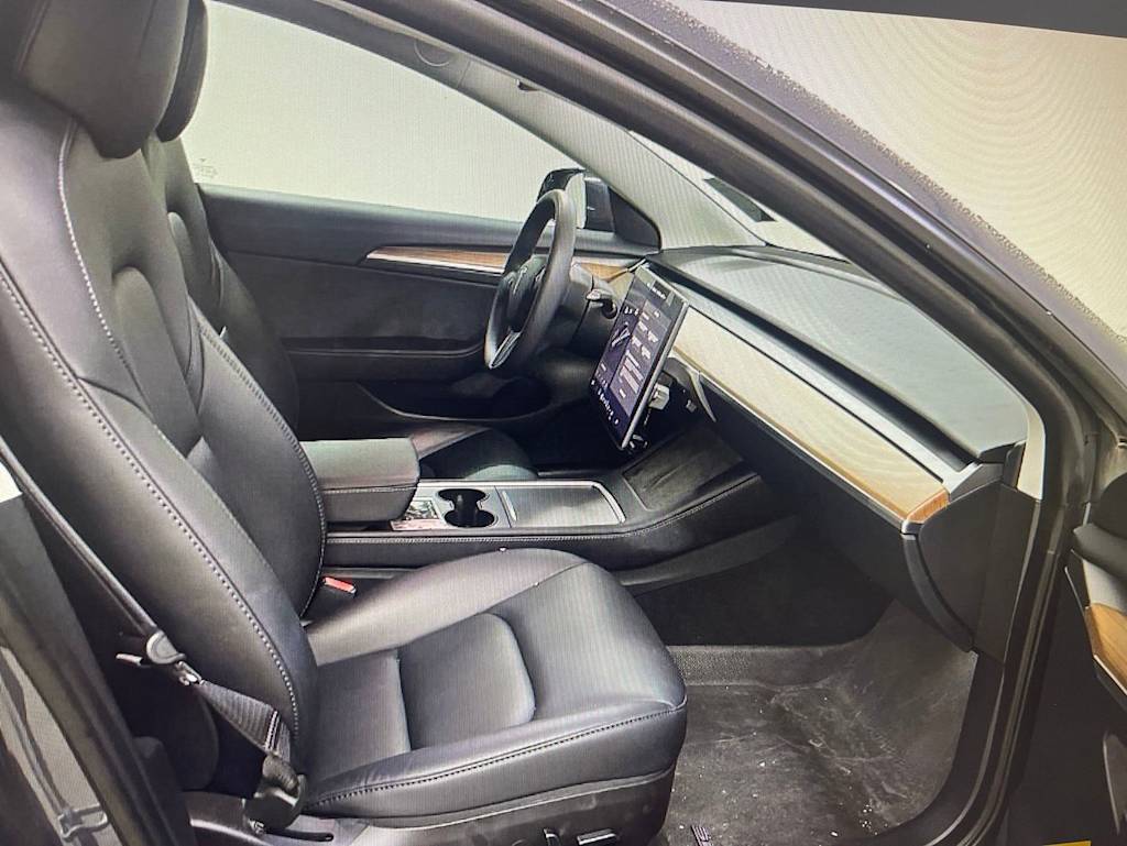Thumbnail: 2022 Tesla Model 3 - 6