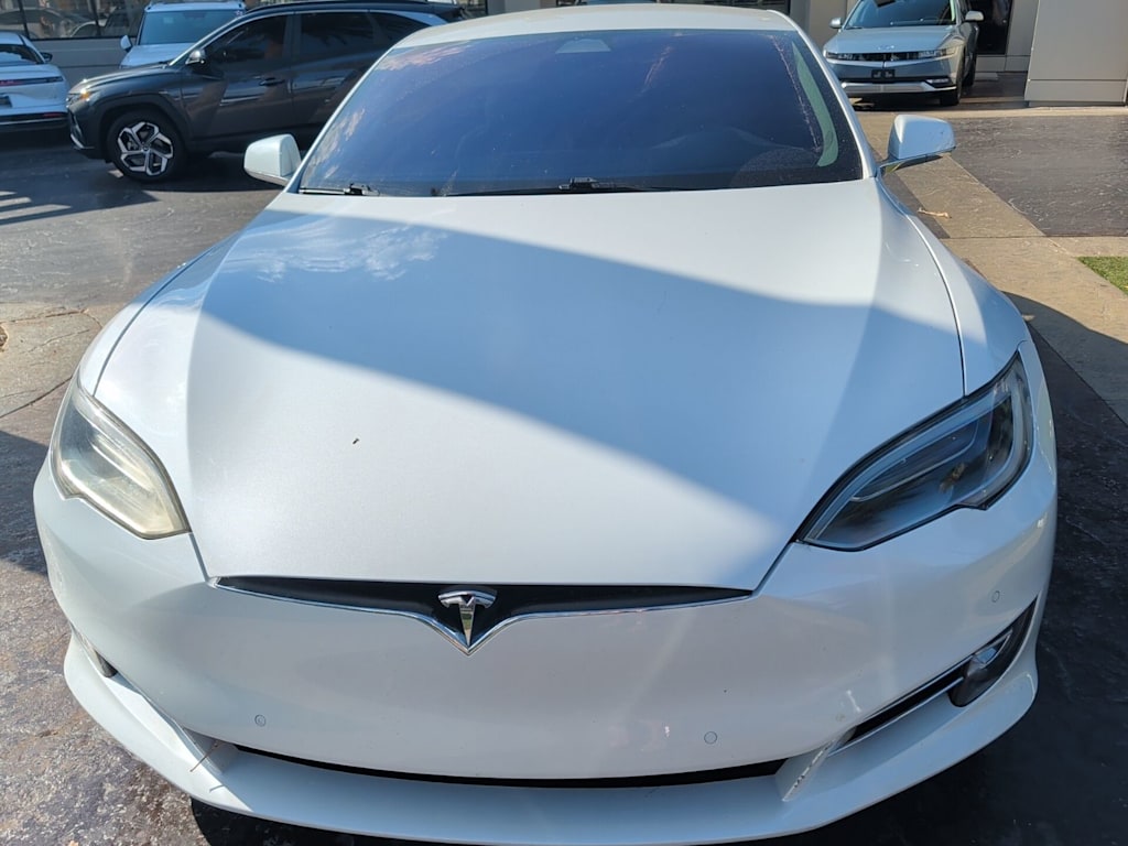 Thumbnail: 2017 Tesla Model S - 9