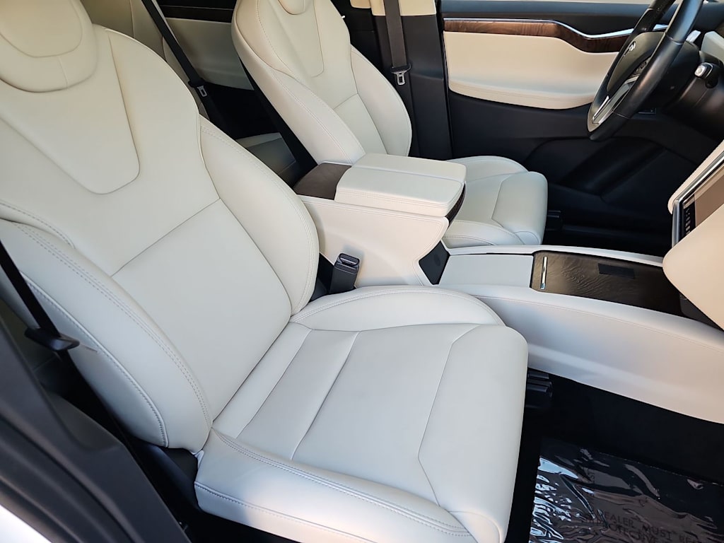 Thumbnail: 2018 Tesla Model X - 10