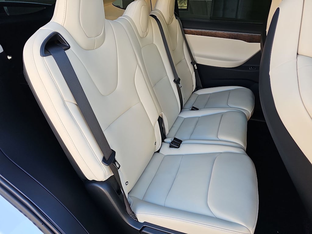 Thumbnail: 2018 Tesla Model X - 23
