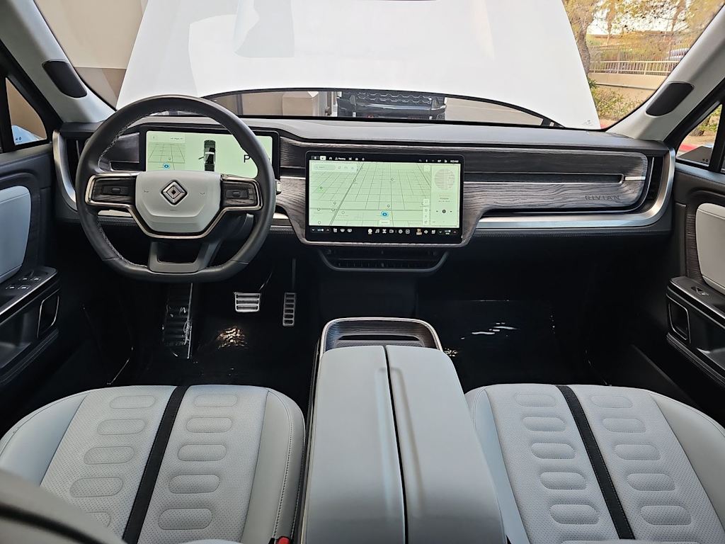 Thumbnail: 2022 Rivian R1T - 9