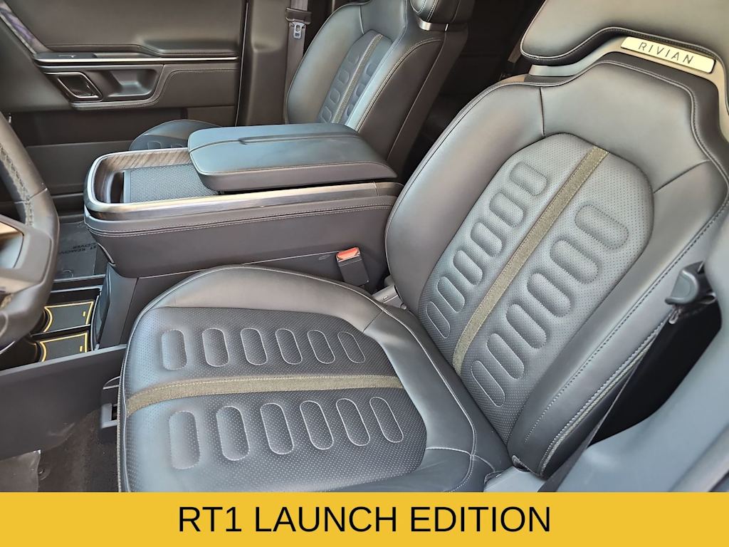 Thumbnail: 2022 Rivian R1T - 10