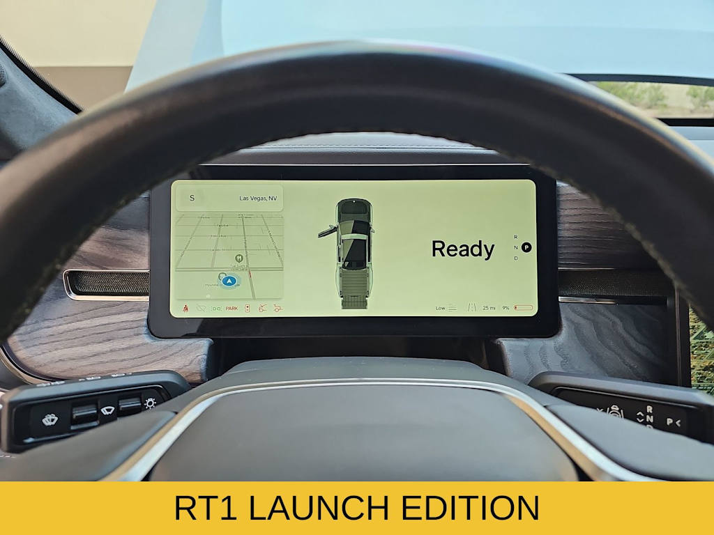 Thumbnail: 2022 Rivian R1T - 22