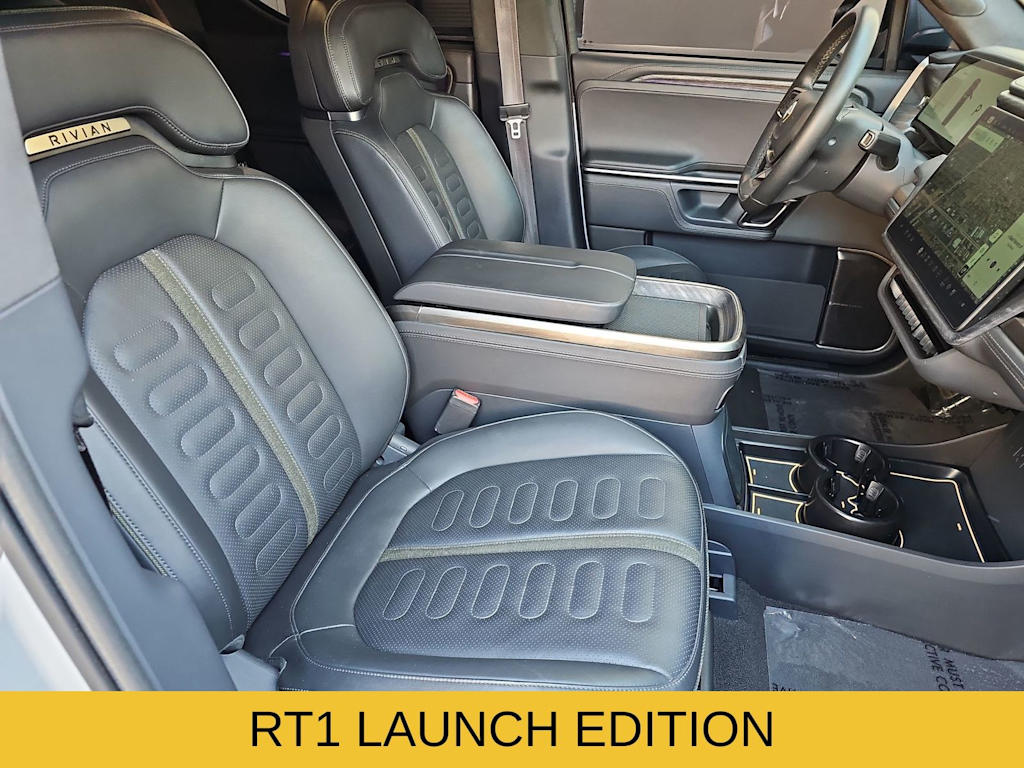 Thumbnail: 2022 Rivian R1T - 11