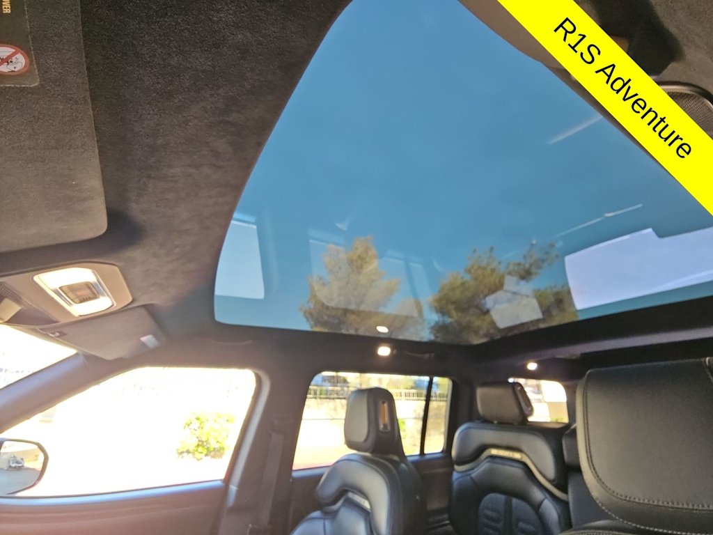 Thumbnail: 2024 Rivian R1S - 28