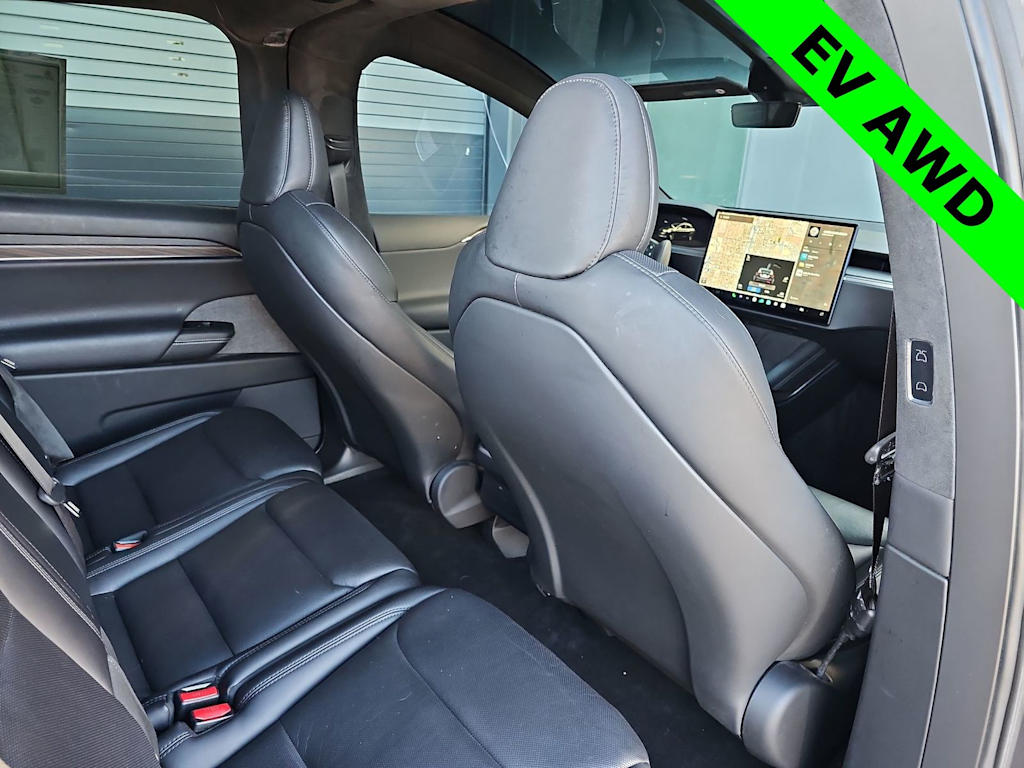 Thumbnail: 2023 Tesla Model X - 11