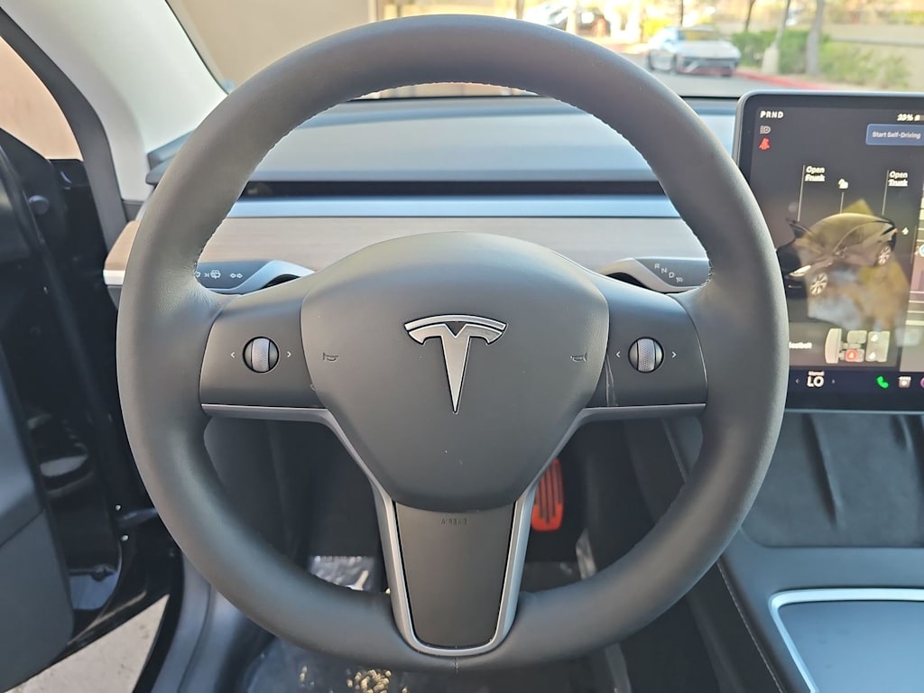 Thumbnail: 2023 Tesla Model Y - 9