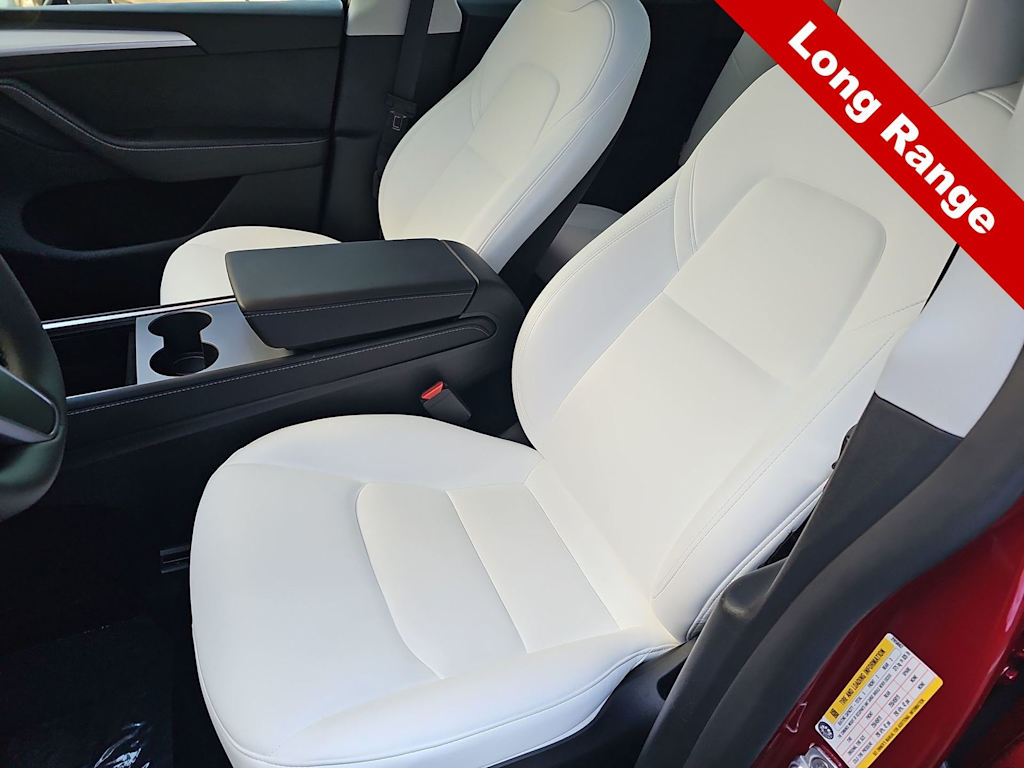 Thumbnail: 2024 Tesla Model Y - 10