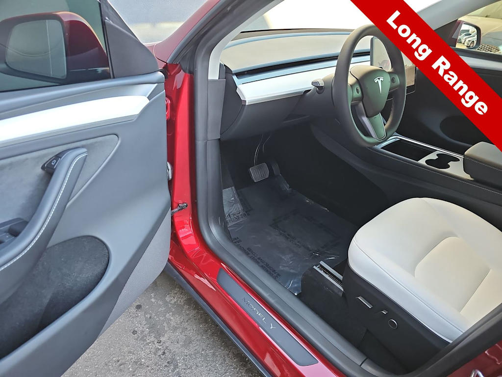 Thumbnail: 2024 Tesla Model Y - 9