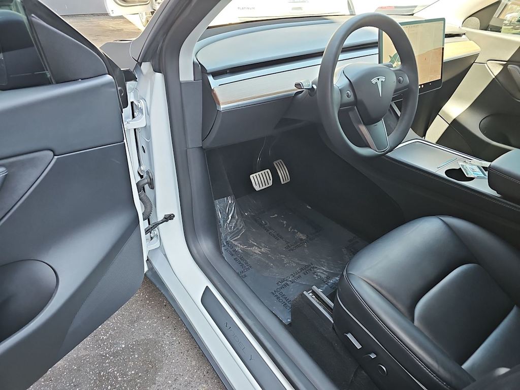 Thumbnail: 2022 Tesla Model Y - 9