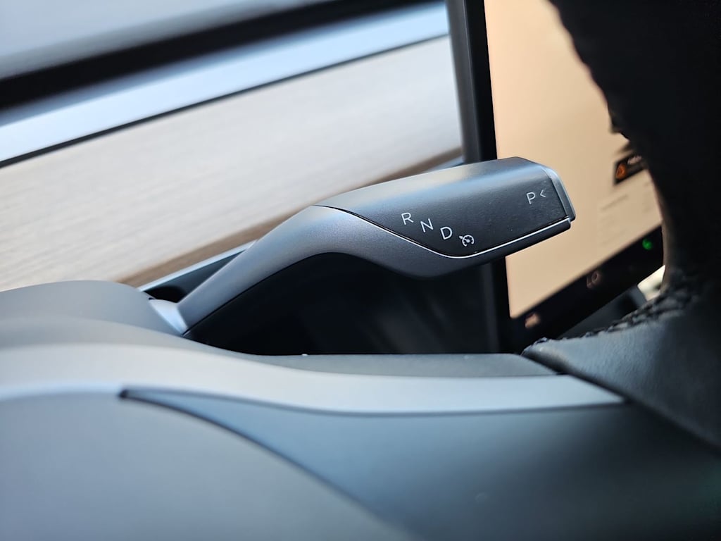 Thumbnail: 2022 Tesla Model Y - 23