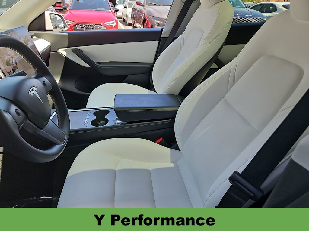 Thumbnail: 2022 Tesla Model Y - 9