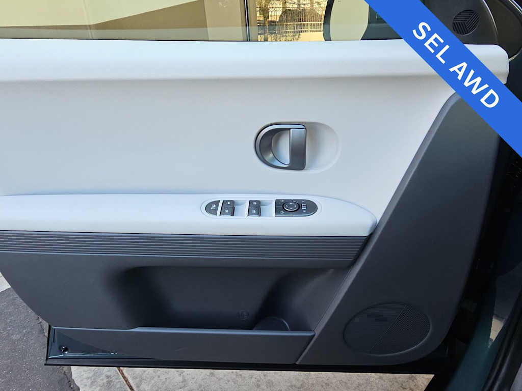 Thumbnail: 2026 Hyundai Ioniq 5 - 27