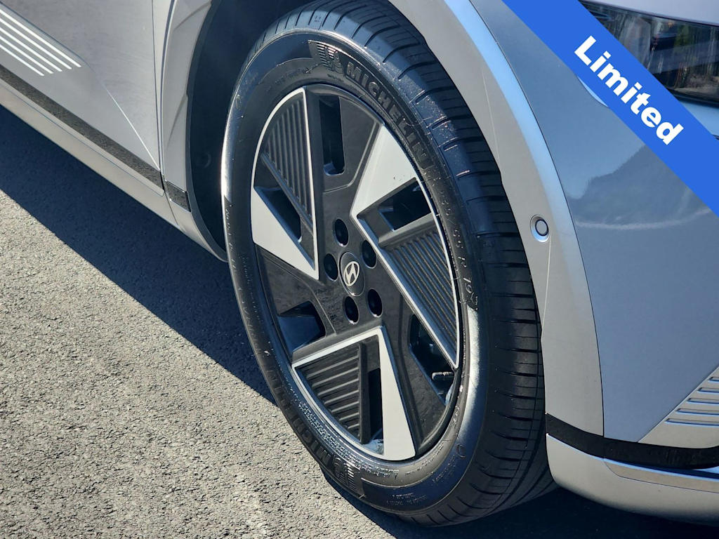 Thumbnail: 2025 Hyundai Ioniq 5 - 7