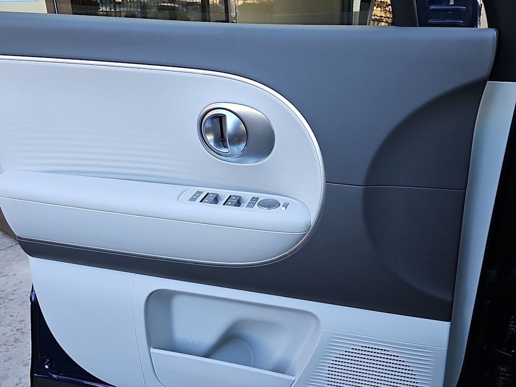 Thumbnail: 2026 Hyundai Ioniq - 27