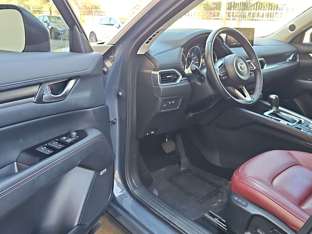 Thumbnail: 2023 Mazda CX-5 - 2