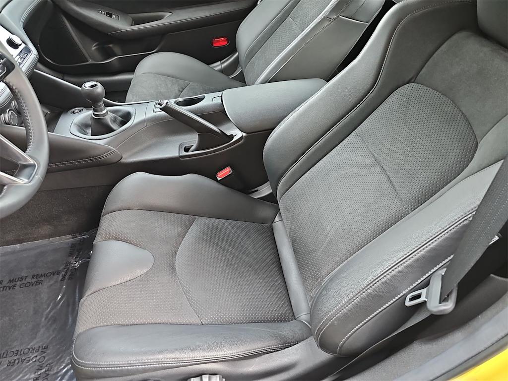 Thumbnail: 2023 Nissan Z - 10