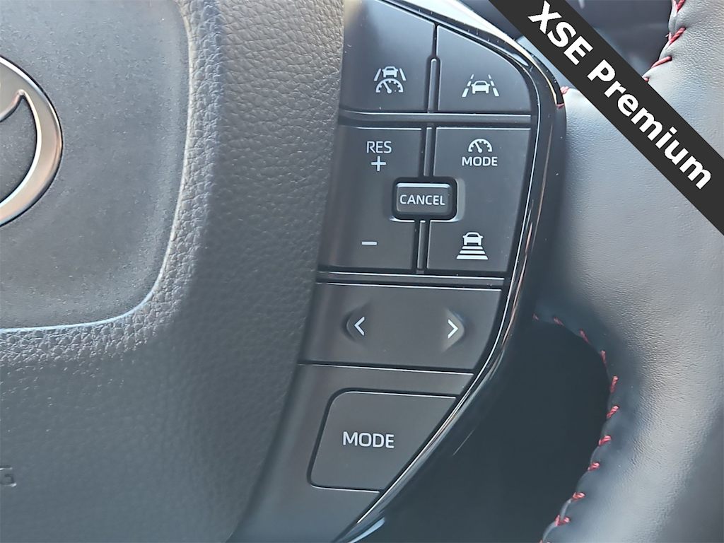 Thumbnail: 2023 Toyota Prius Prime - 27