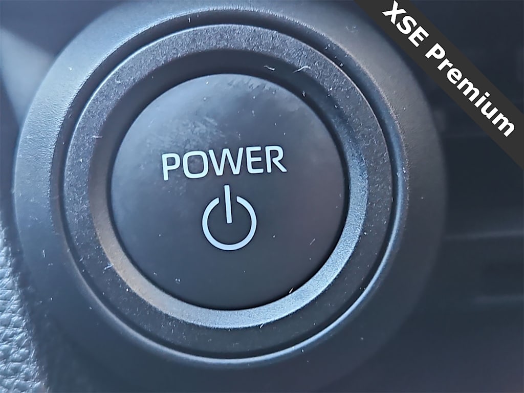 Thumbnail: 2023 Toyota Prius Prime - 25