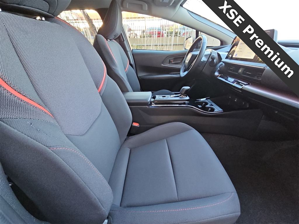 Thumbnail: 2023 Toyota Prius Prime - 22