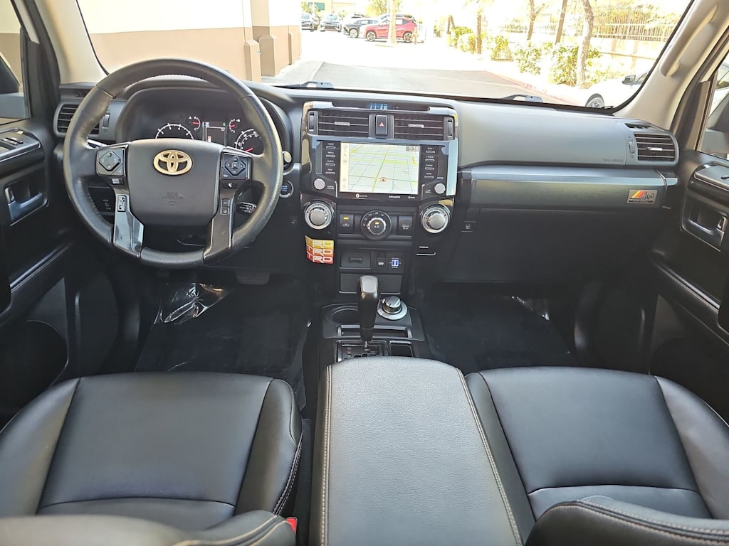Thumbnail: 2023 Toyota 4Runner - 10