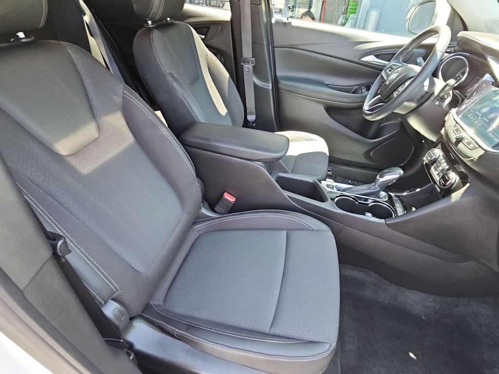 Thumbnail: 2021 Buick Encore GX - 11