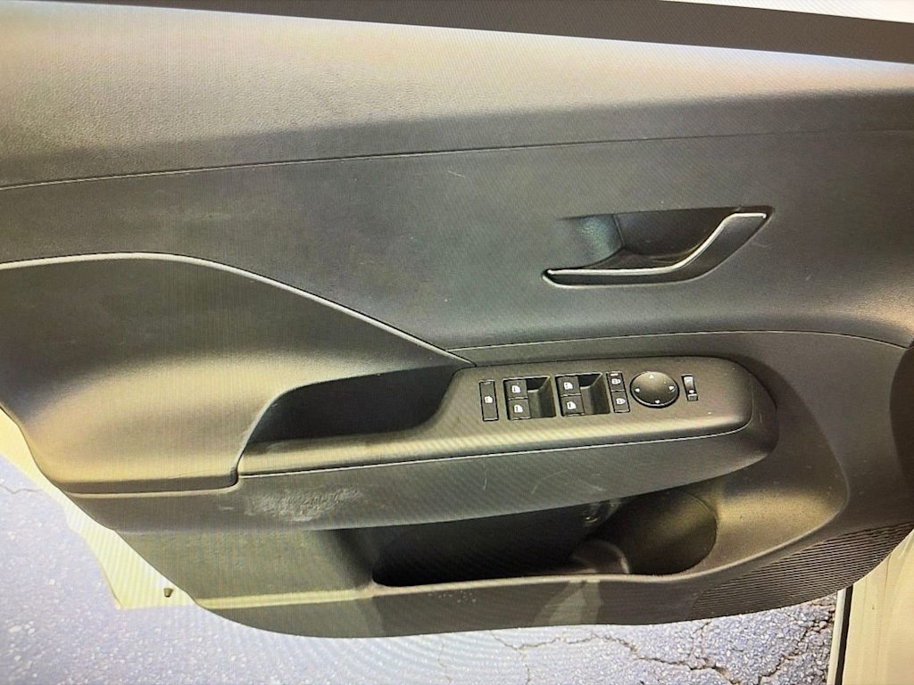 Thumbnail: 2024 Hyundai Kona - 13
