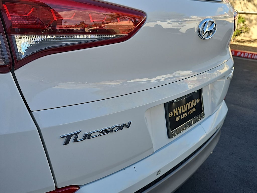 Thumbnail: 2017 Hyundai Tucson - 7