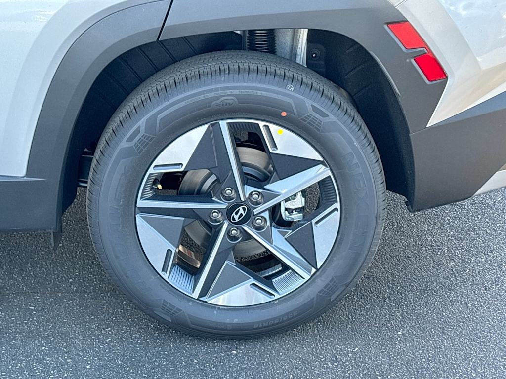 Thumbnail: 2026 Hyundai Tucson - 8