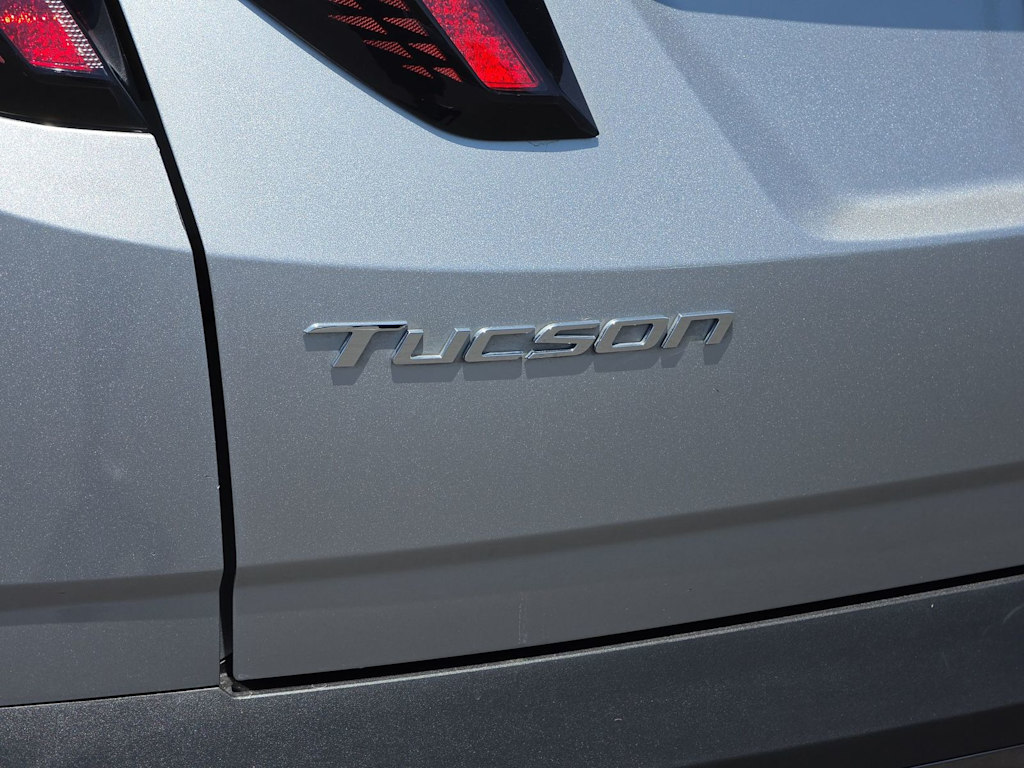 Thumbnail: 2022 Hyundai Tucson - 7