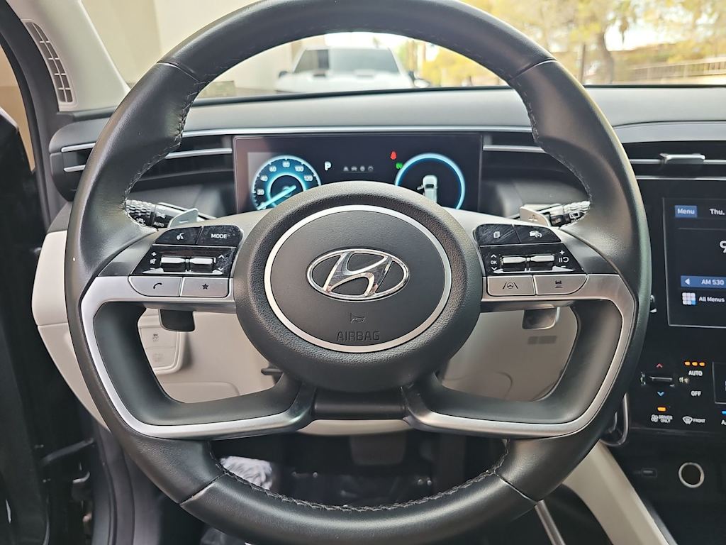 Thumbnail: 2022 Hyundai Tucson - 14