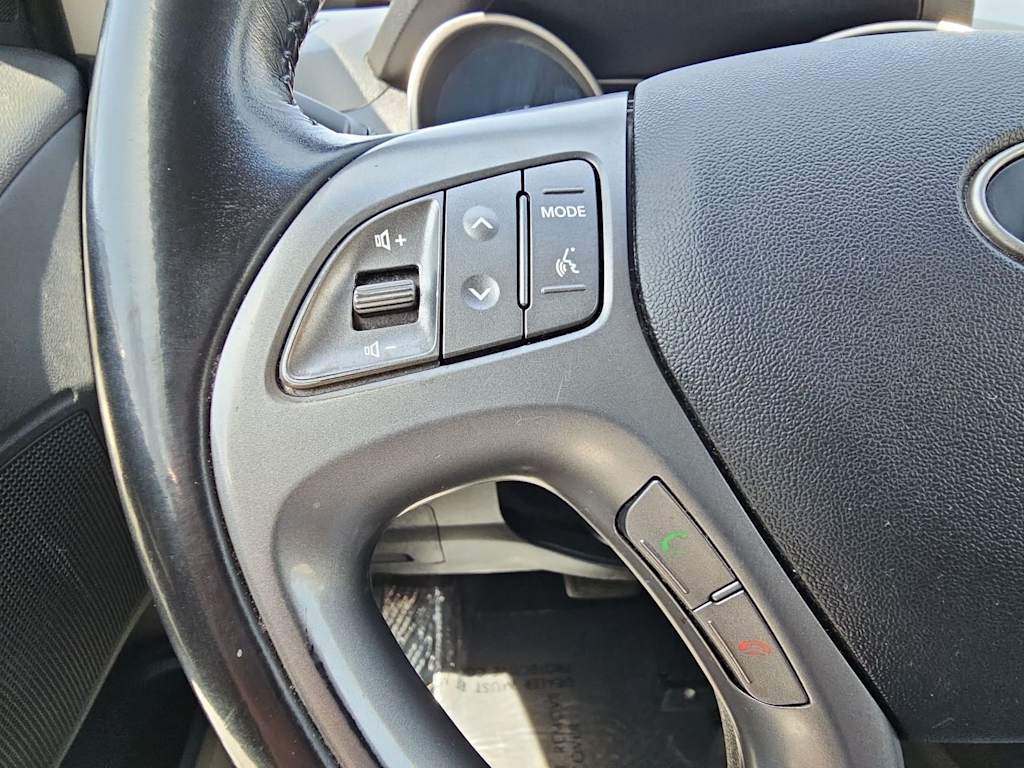 Thumbnail: 2014 Hyundai Tucson - 27