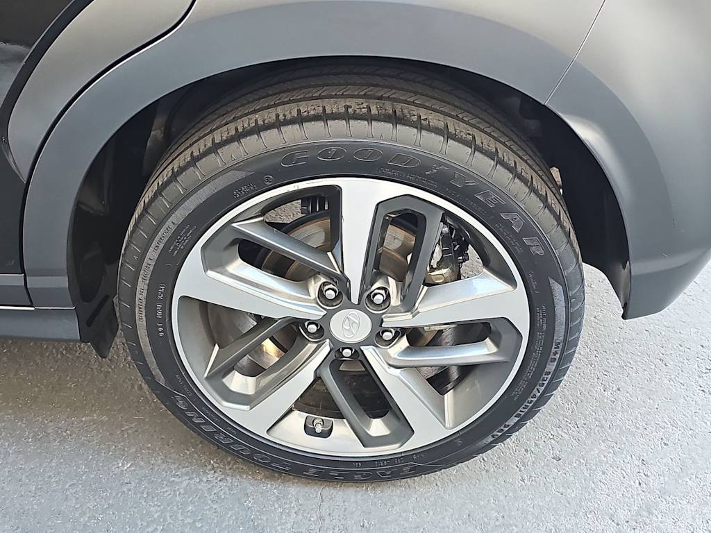 Thumbnail: 2021 Hyundai Kona - 7