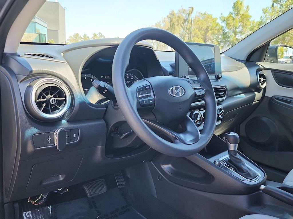 Thumbnail: 2022 Hyundai Kona - 2