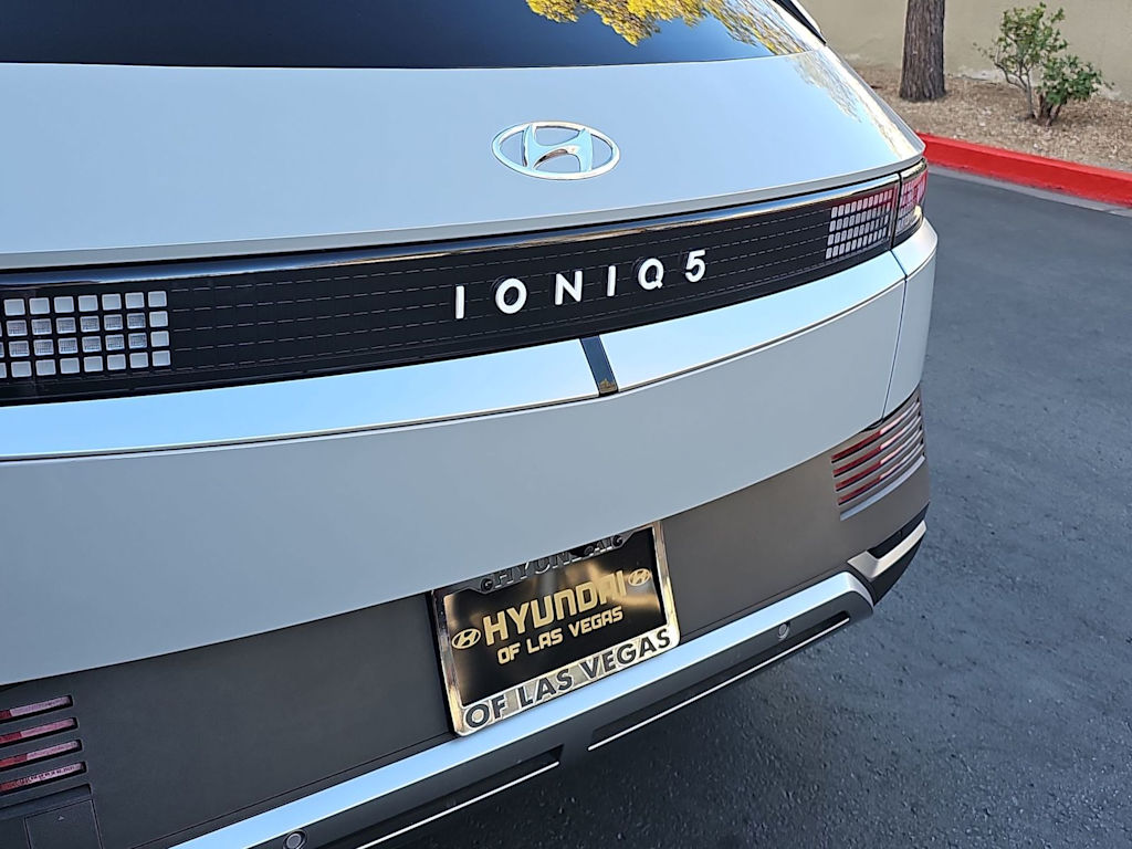 Thumbnail: 2024 Hyundai Ioniq 5 - 21