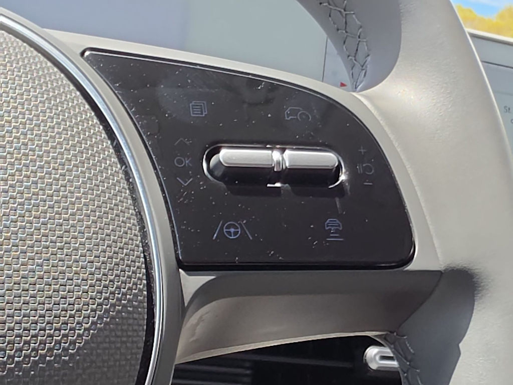 Thumbnail: 2024 Hyundai Ioniq 5 - 30
