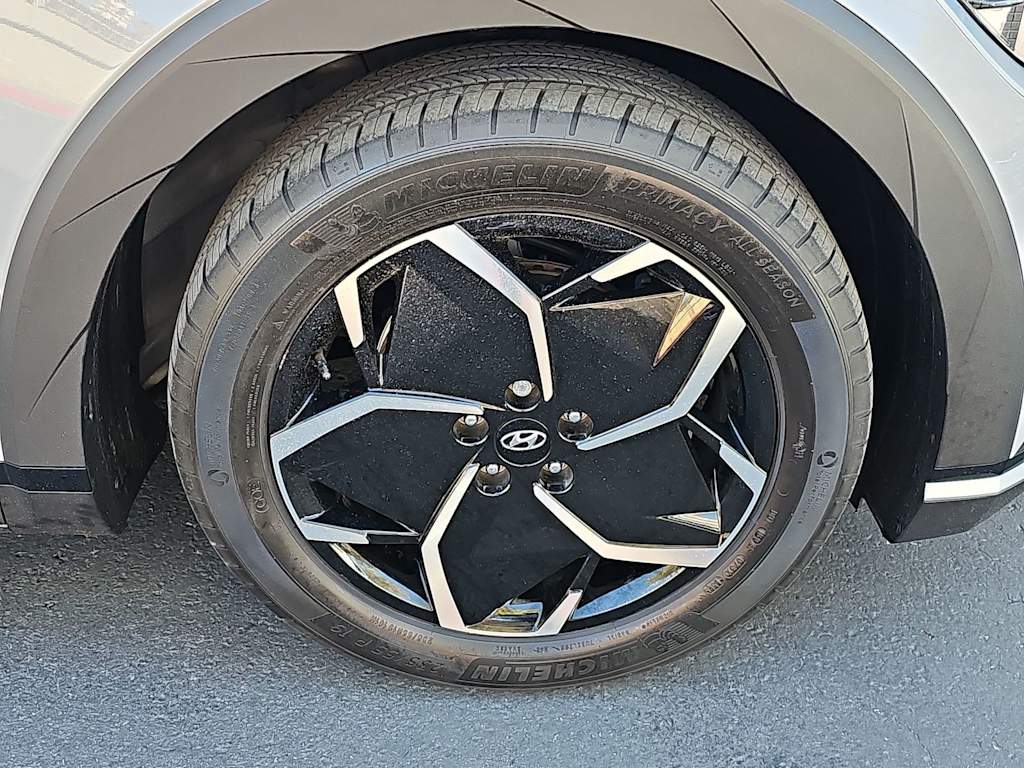 Thumbnail: 2023 Hyundai Ioniq 5 - 8