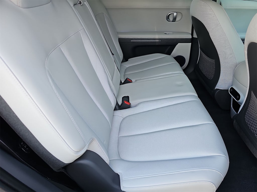 Thumbnail: 2023 Hyundai Ioniq 5 - 20