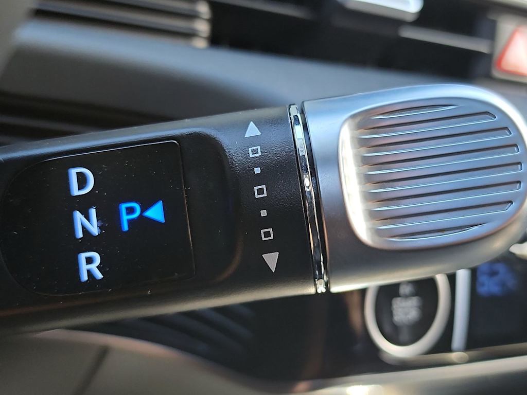 Thumbnail: 2024 Hyundai Ioniq 5 - 24