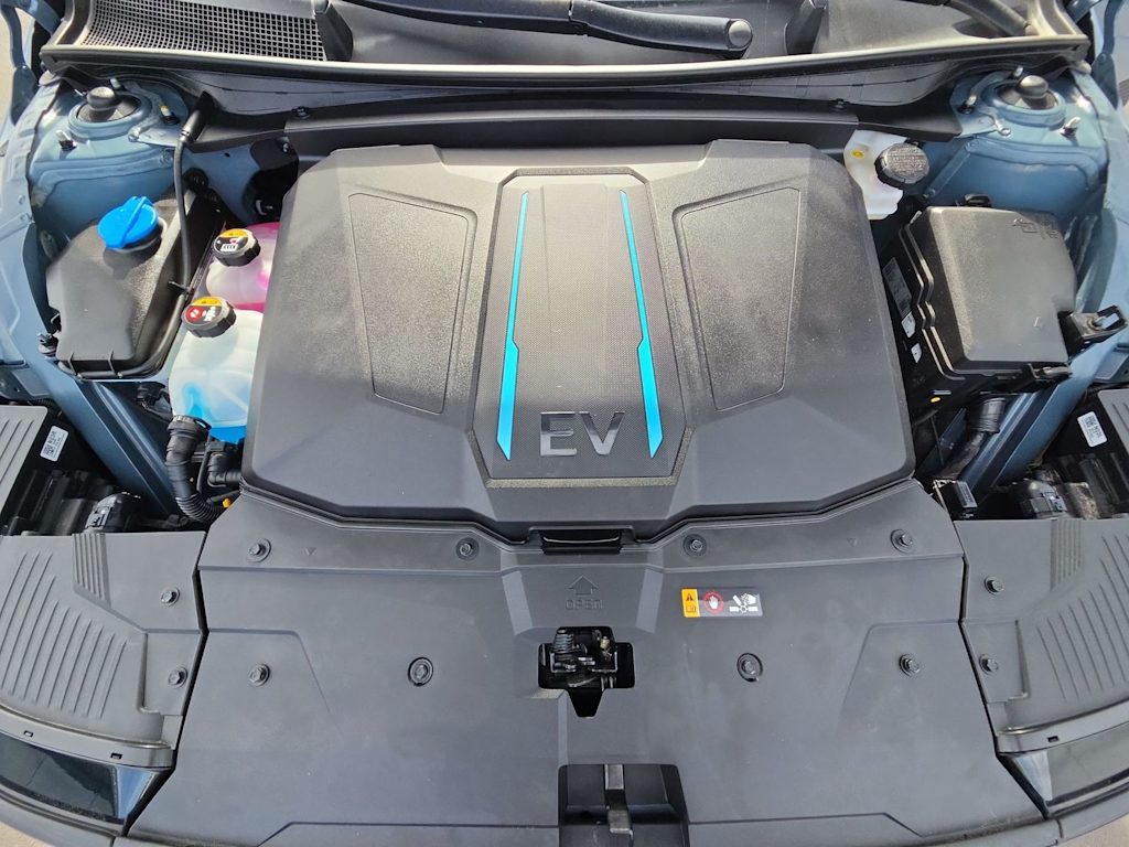 Thumbnail: 2024 Hyundai Ioniq 5 - 8