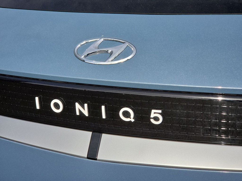 Thumbnail: 2024 Hyundai Ioniq 5 - 22