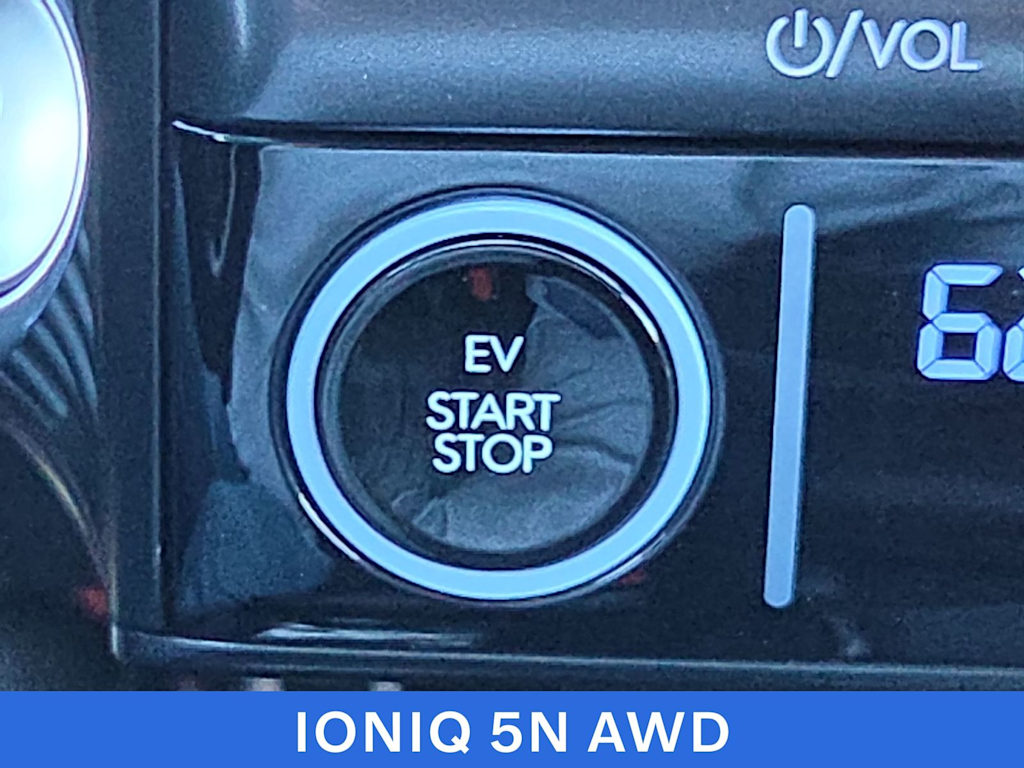 Thumbnail: 2025 Hyundai Ioniq 5 - 25