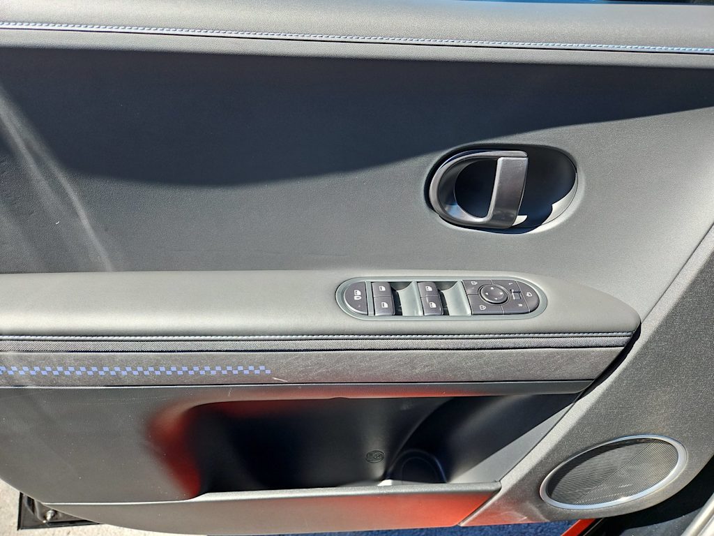 Thumbnail: 2025 Hyundai Ioniq 5 - 28