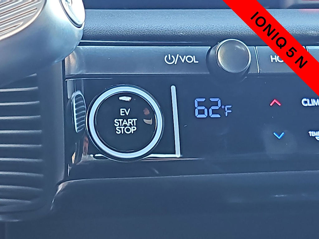 Thumbnail: 2025 Hyundai Ioniq 5 - 26
