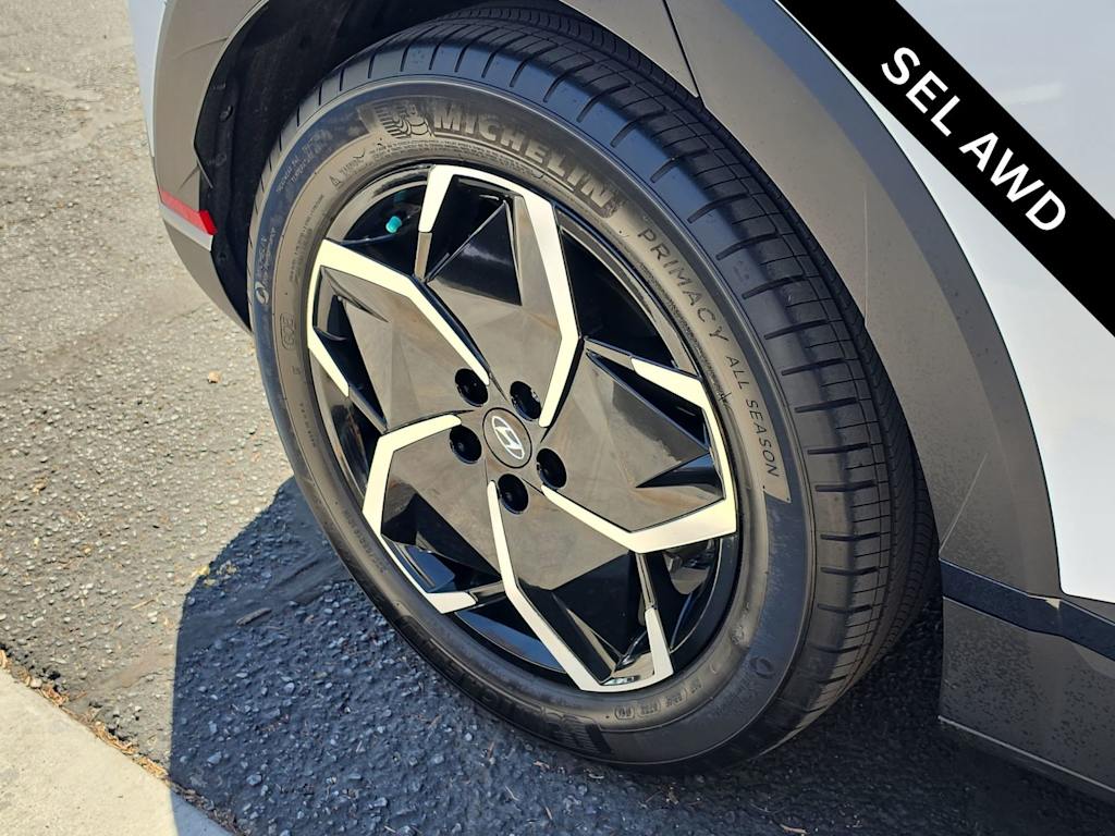 Thumbnail: 2022 Hyundai Ioniq 5 - 7