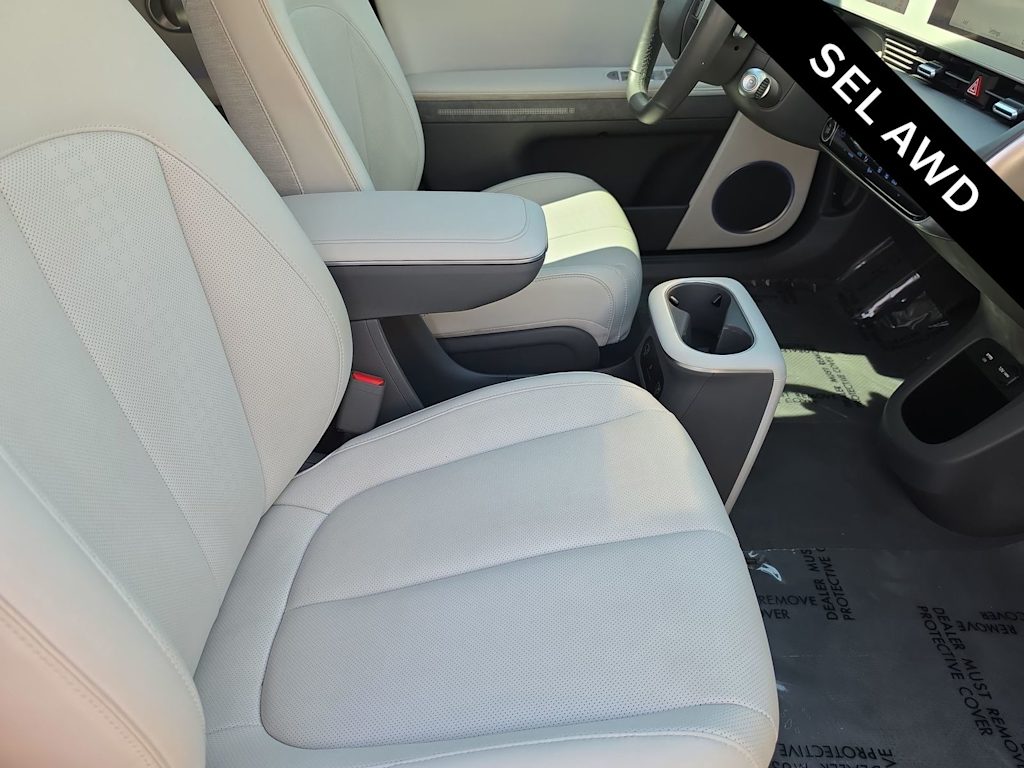 Thumbnail: 2022 Hyundai Ioniq 5 - 21